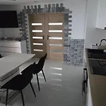 U Krupy Z Prywatnym Jacuzzi I Tarasem Widokowym Apartamento