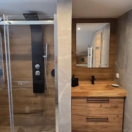 Διαμέρισμα U Krupy Z Prywatnym Jacuzzi I Tarasem Widokowym *